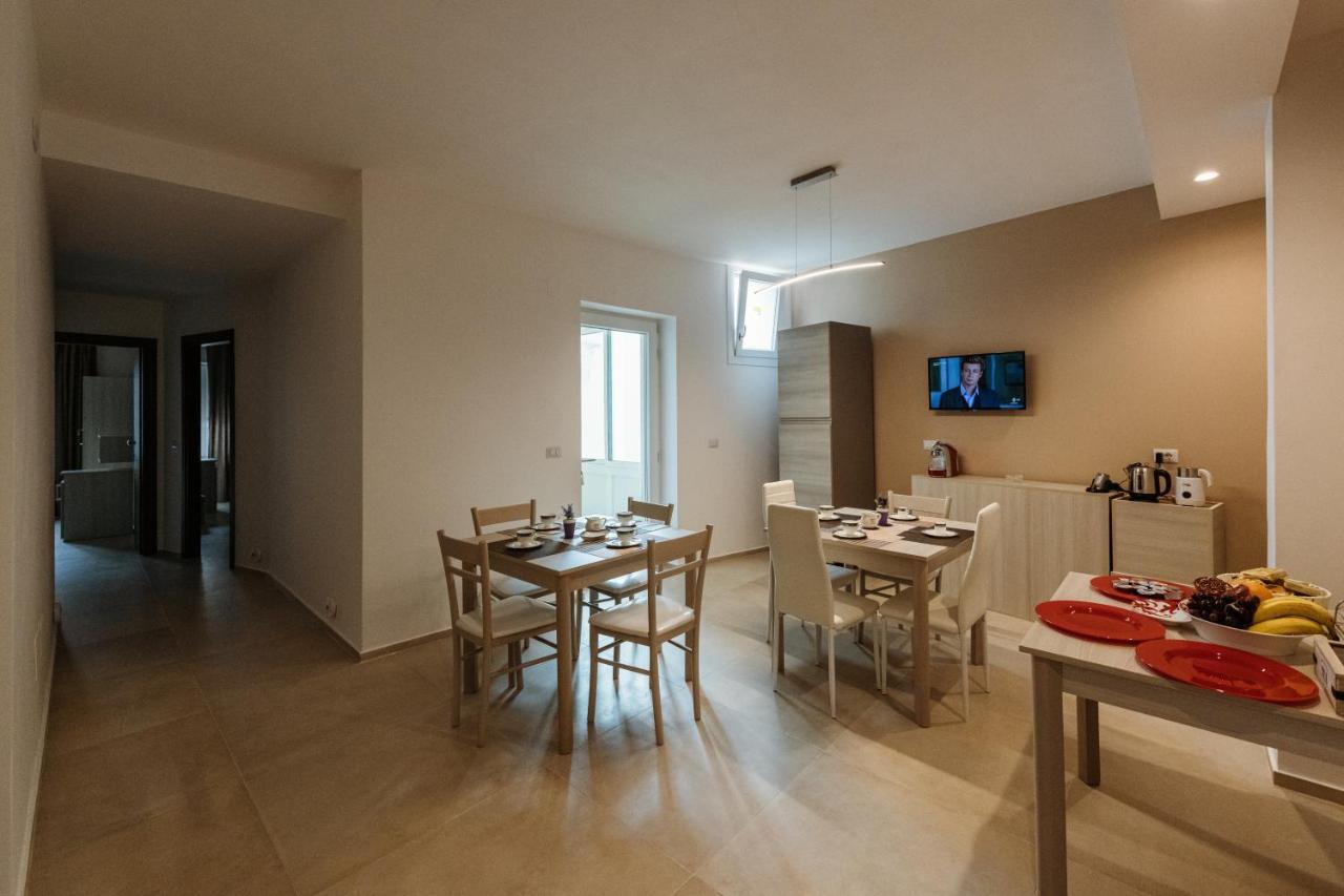 Baroccosuite Lecce Bagian luar foto