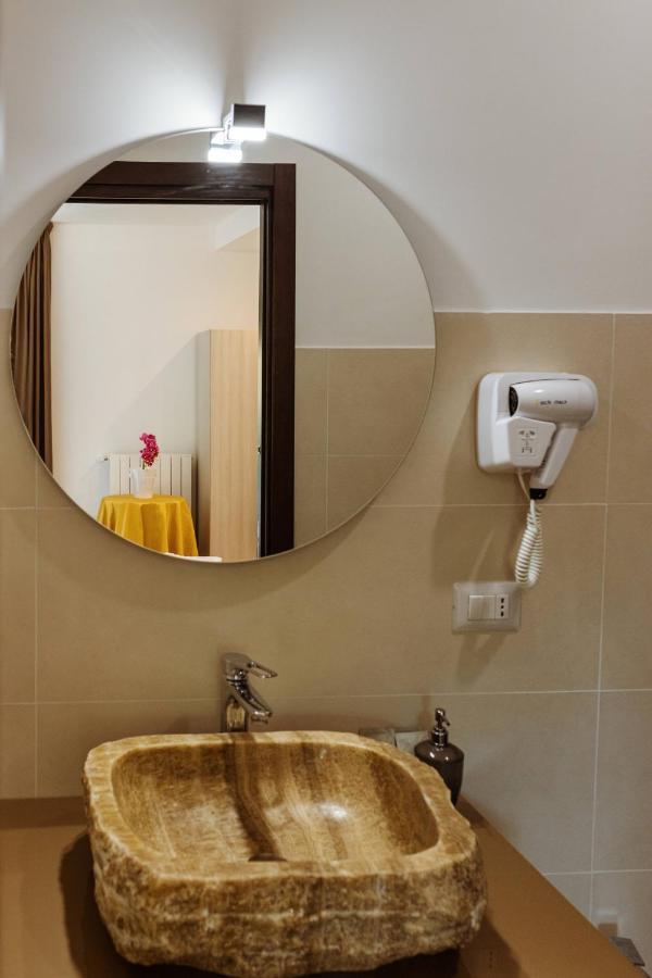 Baroccosuite Lecce Bagian luar foto